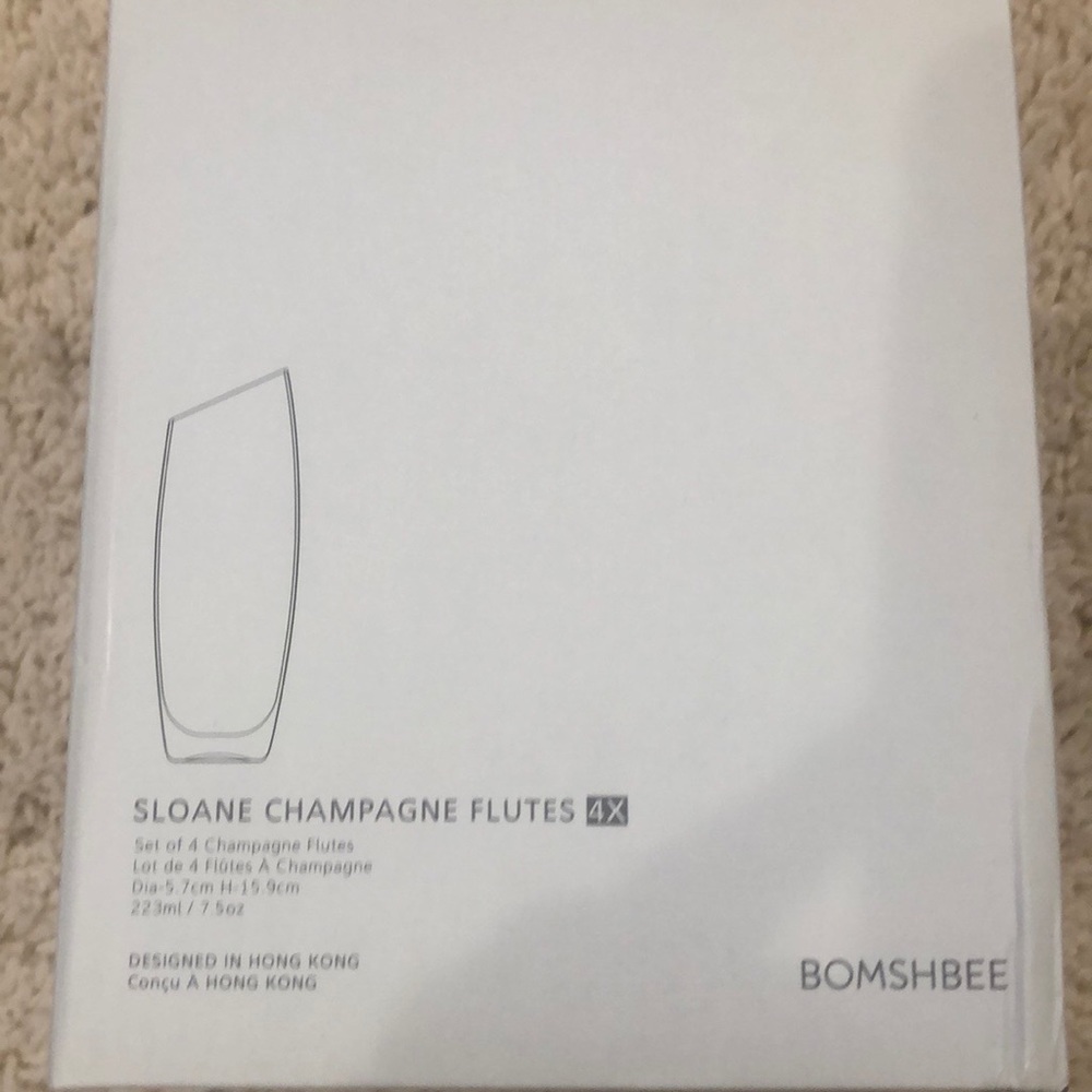 BOMSHBEE Champagne Flutes (Set of four)